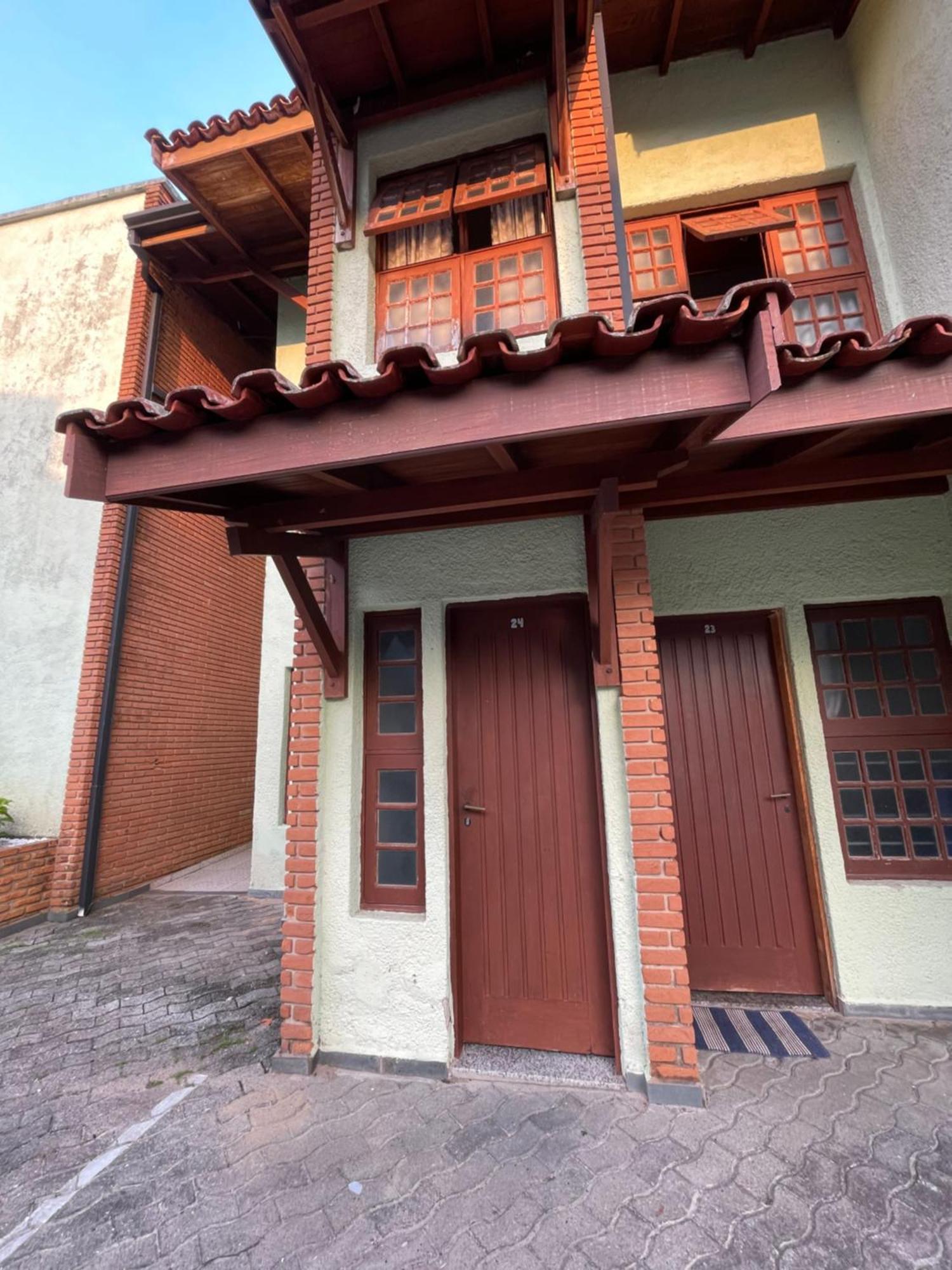 Pe Na Areia Na Praia Das Toninhas - Villagio 24 Porto Feliz ウバトゥバ エクステリア 写真